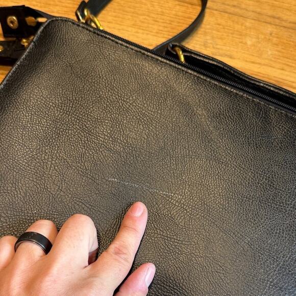 Pierre Balmain Black Leather Briefcase - Picture 4 of 7